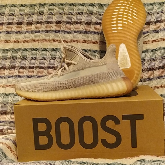 Yeezy boost 350 ADD THESE TO A BUNDLE IF YOU WANT - Picture 1 of 3